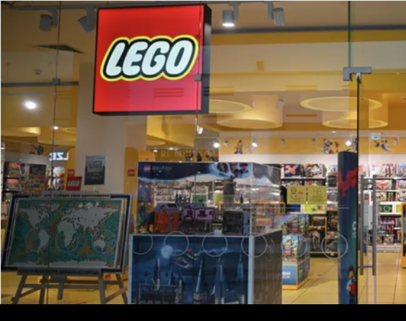   Lego    