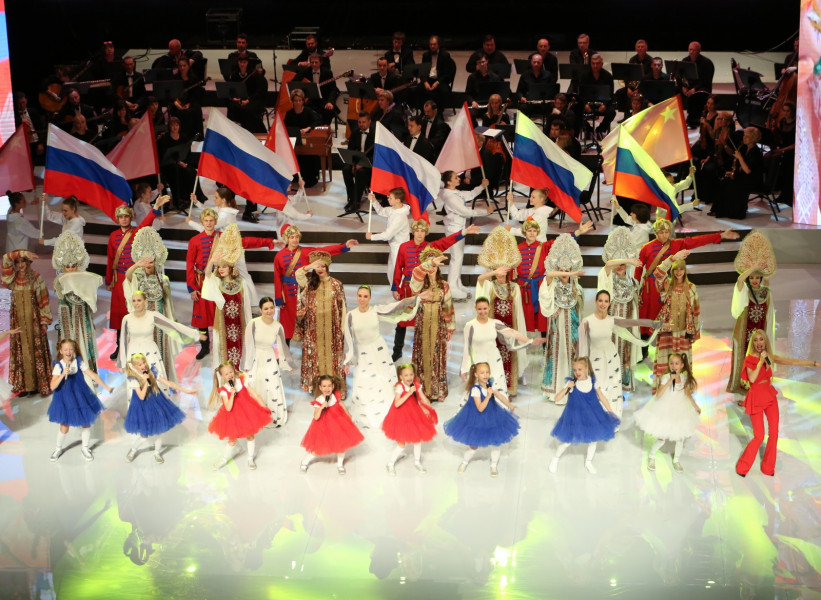   Церемония открытия VIII Молодежных Российско-китайских летних игр в Самаре: ФОТО 