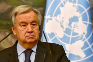 Зампредставителя генсека ООН Фархан Хак отметил, что "в том числе могут обсуждаться такие инициативы ООН, как гуманитарное перемирие в районе Мариуполя".