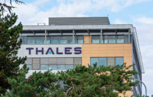 Thales прекратила все операции по обеспечению цифровой безопасности в российском банковском секторе.