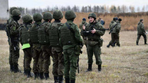 В российские Вооруженные силы планировали призвать в общей сложности 300 тысяч резервистов.