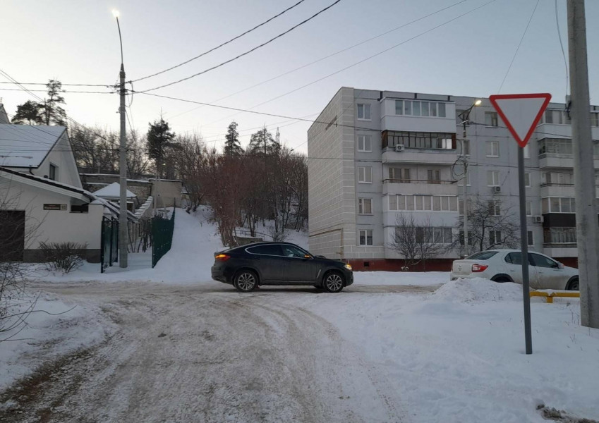 При катании на снегокате в Жигулевске пострадал мальчик