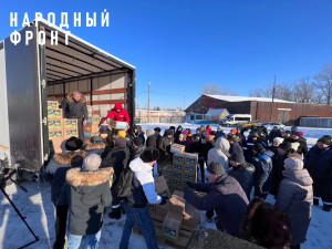 Самарские активисты Народного фронта отправили гуманитарную помощь жителям Луганска