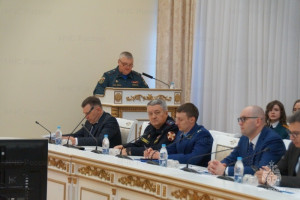 Об итогах деятельности гражданской обороны в 2022 году доложил начальник ГУ МЧС СО Олег Бойко.