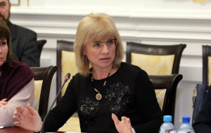 Срочно!   Председатель Счетной палаты Самарской области Елена Дуброва задержана сегодня за превышение должностных полномочий