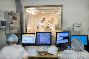 Центр оснащается новым оборудованием, специалисты широко применяют современные методики по лечению пациентов с инсультами.