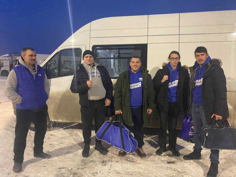 Самарские волонтёры поздравят ветеранов Снежного с Днём защитника Отчества и возьмут над ними шефство