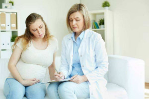 Специалисты этих подразделений обеспечивают сопровождение в период  беременности и организуют профилактические мероприятия.