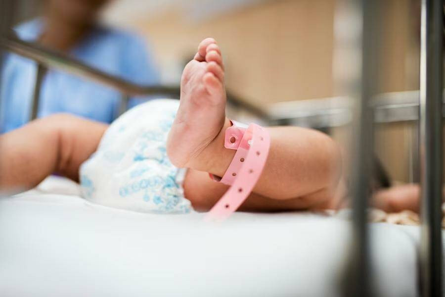 Армен Бенян: «Более 4 200 новорожденных прошли расширенный неонатальный скрининг»