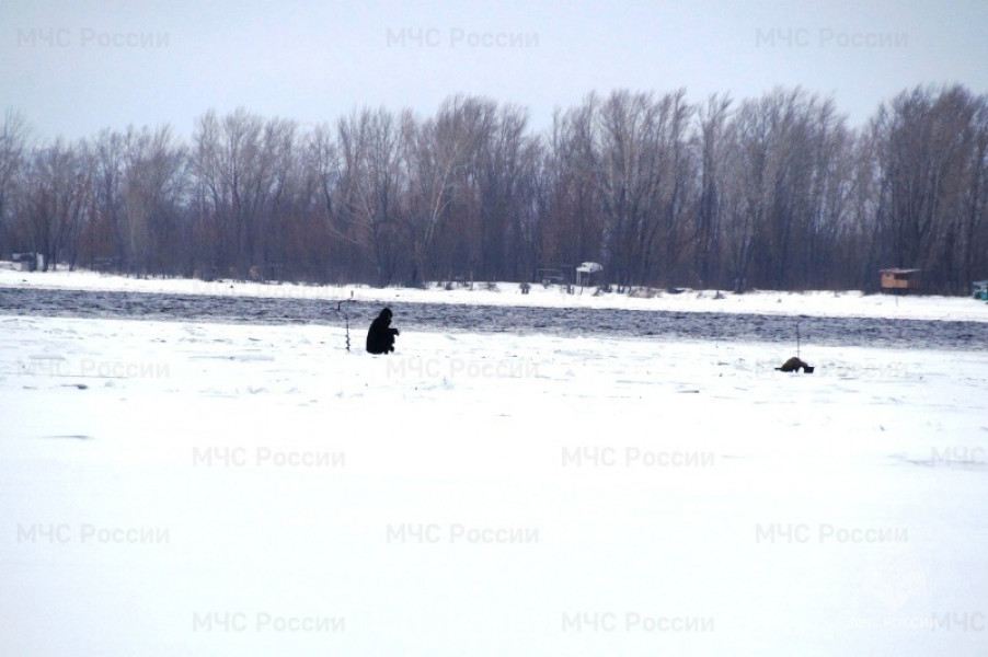На водоемах Самарской области настало время активного таяния льда