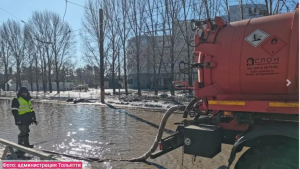 В Тольятти на Диагональной ввели двустороннее движение на время устранения подтоплений