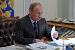 Путин и чиновники Кремля своевременно предоставят декларации о доходах