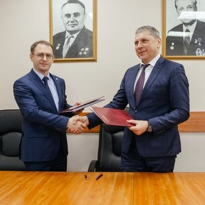 Подписали соглашения о партнерстве и развитии Передовой инженерной аэрокосмической школы (ПИАШ).