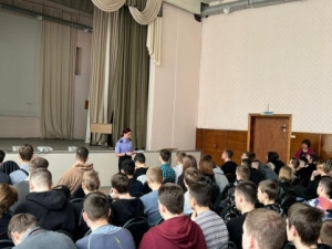 В Тольятти провели лекцию на тему: «Борьба с наркотиками» со студентами