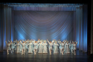 В Самаре состоялся праздник волжской песни и сибирского танца