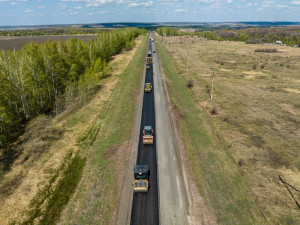 Участок автодороги «Урал» - Исаклы – Шентала с 25,5 км по 47 км ремонтируемый в этом году – один из самых протяженных объектов нового дорожного сезона.