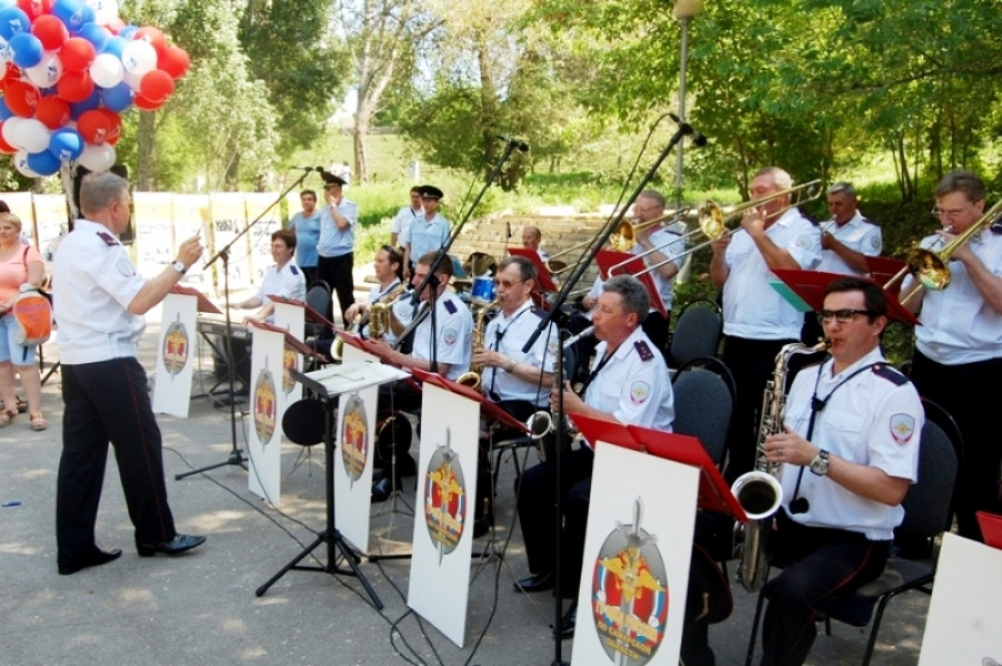 Концерты оркестра Культурного центра регионального главка полиции пройдут в Струковском парке