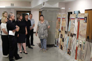 В самарском главке заработала фотовыставка к 305-летию полиции для сотрудников и ветеранов