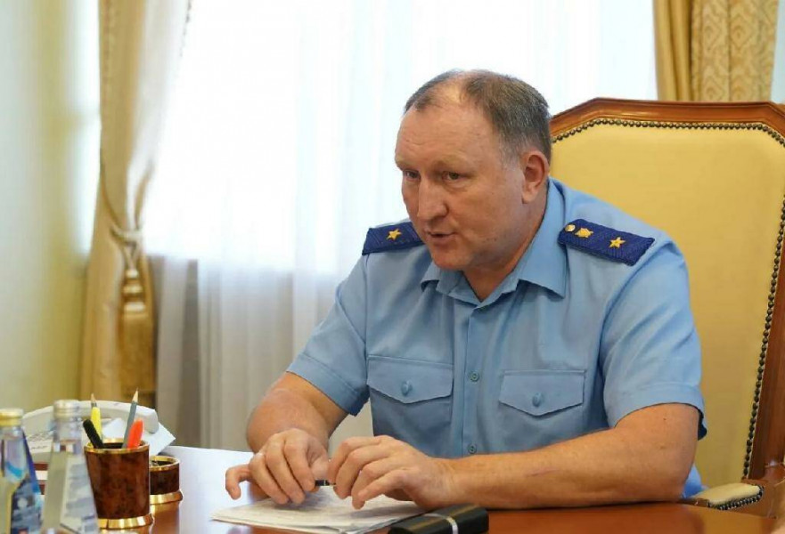 Губернатору Дмитрию Азарову представили нового самарского природоохранного прокурора Павла Кузичёва