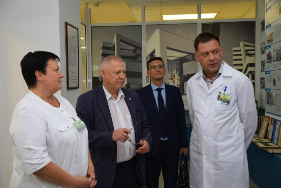 Самарскую область посетил министр здравоохранения Республики Алтай Валерий Елыкомов