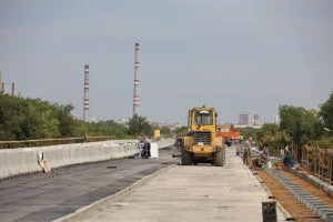 Движение по путепроводу «139 километр» по улице Земеца планируют открыть уже в этом году