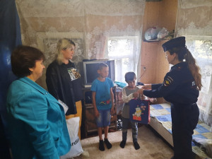 В Самарской области продолжается Всероссийская благотворительная акция «Помоги пойти учиться»