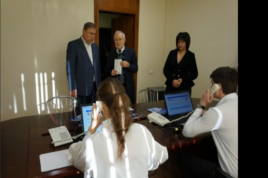 В Самарской области открыта общественная «горячая линия» связи с избирателями
