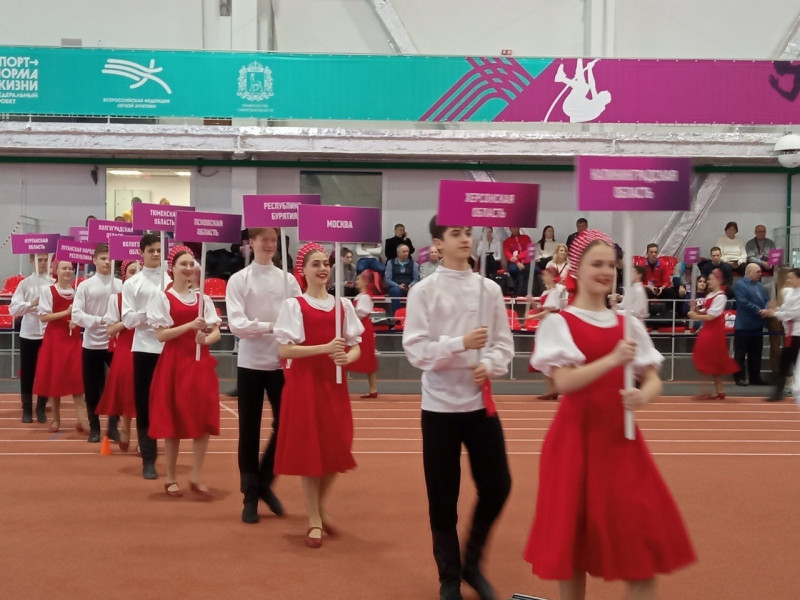 В Тольятти проходит первенство России по легкой атлетике среди спортсменов до 20 лет