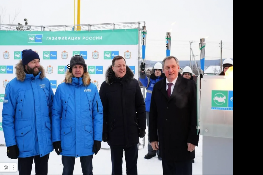 Министр энергетики России Николай Шульгинов и губернатор Дмитрий Азаров запустили в работу газовые сети в жилом массиве «Сокские зори»