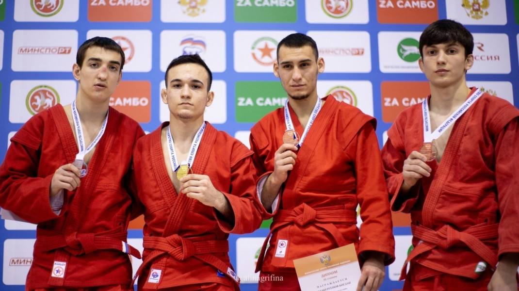 Представители Самарской области стали бронзовыми призерами на первенстве России по самбо