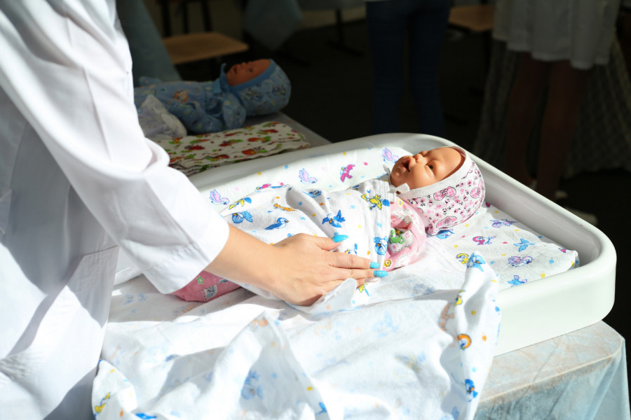 Голикова: в России снизилось количество женщин репродуктивного возраста