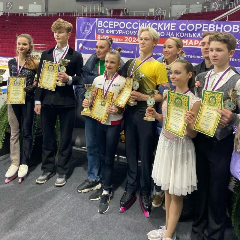  В Самарской области состоялись всероссийские соревнования по фигурному катанию "Кумпарсита"