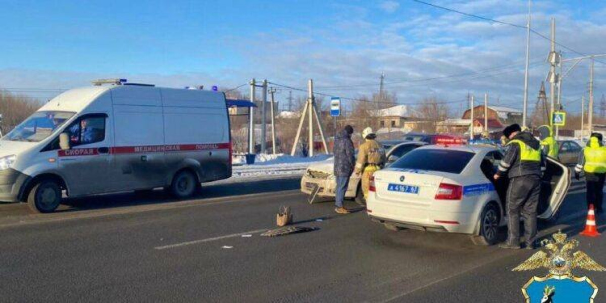 В Самарской области автомобилистка сбила человека на переходе