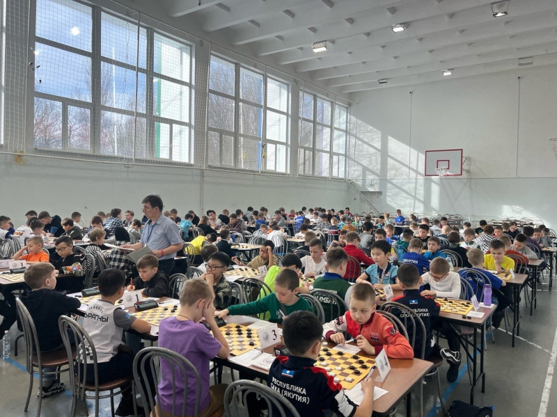 В Самарской области проходит первенство России по шашкам среди спортсменов до 9, до 11 и до 14 лет 