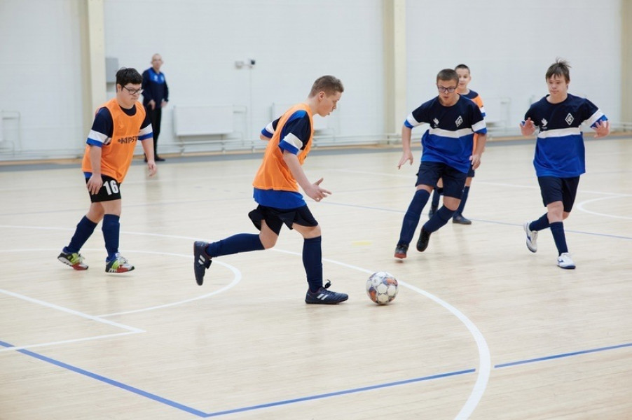 В "МТЛ-Арене 2" проходят соревнования Самарской области по мини-футболу среди лиц с ограниченными возможностями здоровья