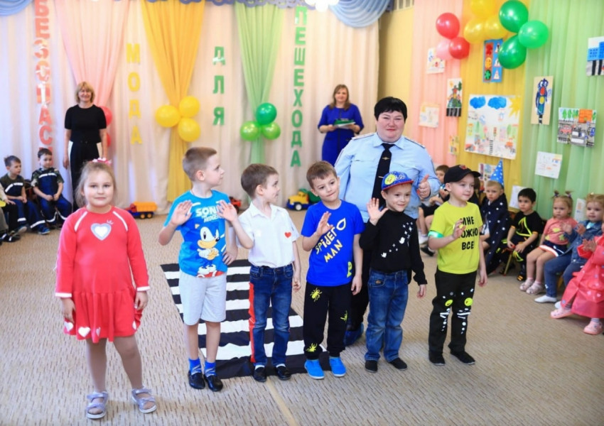Полицейские Самарской области проводят профилактические встречи с детьми