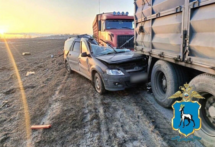 В Борском районе водитель погиб в ДТП с большегрузами