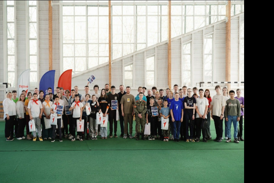 Школьники Самарской области приняли участие в гонке дронов