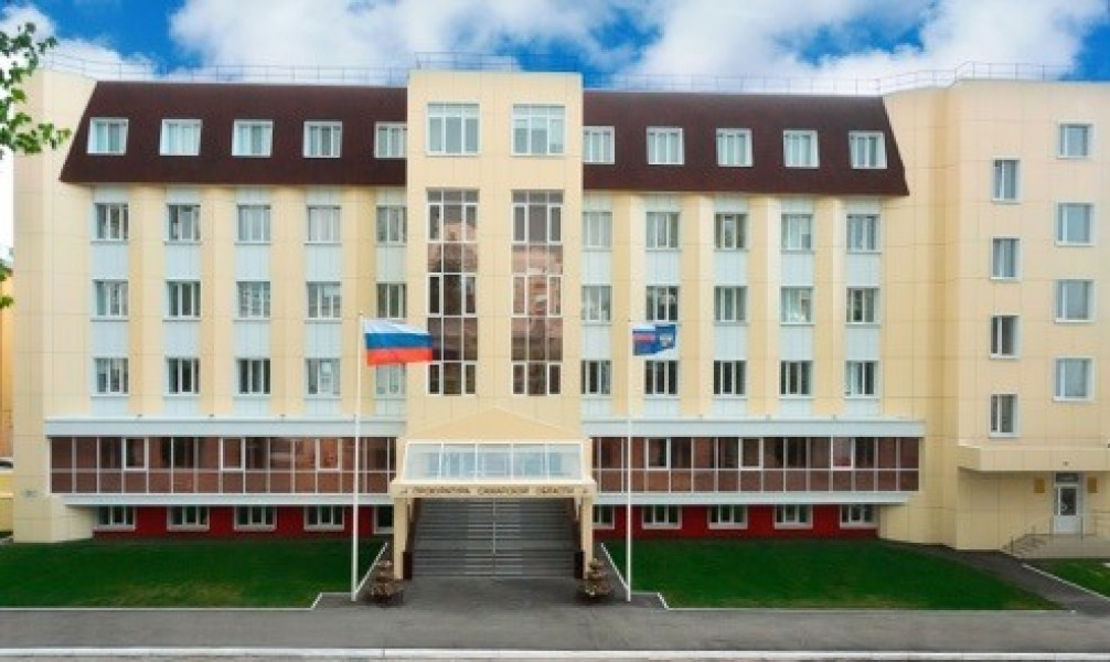 Суд обязал администрацию школы в Тольятти оборудовать вход пандусом