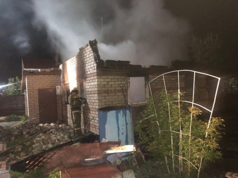 Ночной пожар в Ставропольском районе унёс жизни двух человек