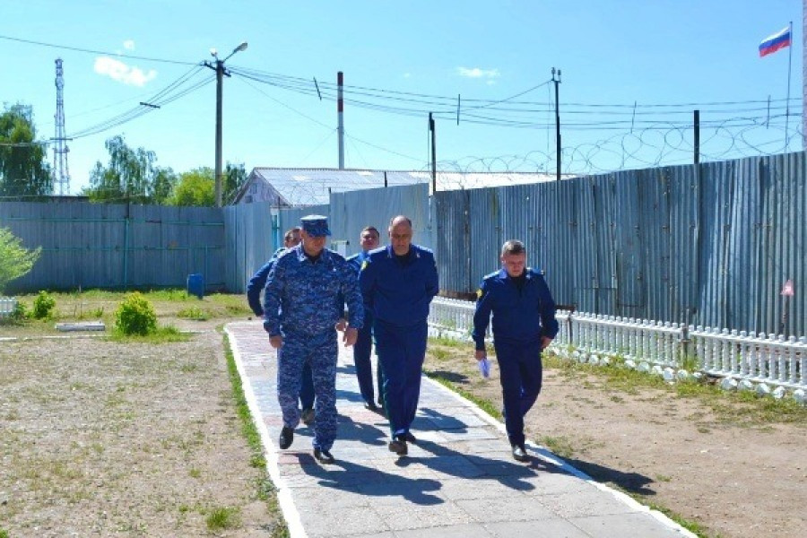Прокурор Самарской области посетил ИК-10