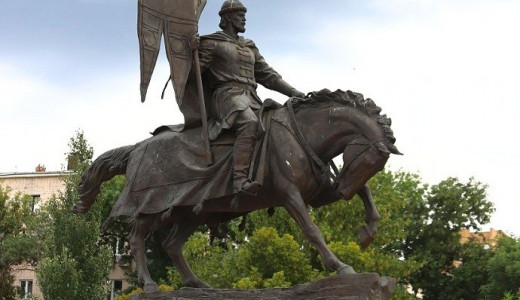 Вячеслав Федорищев поздравил самарцев с Днем Самарской губернии и 175-летием со дня ее образования