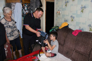 Полицейские и общественники Самарской области присоединились к Всероссийской акции «Помоги пойти учиться»