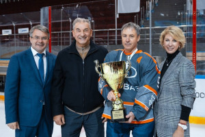 Гостем турнира стал депутат Государственной думы, президент Федерации хоккея России Владислав Третьяк: