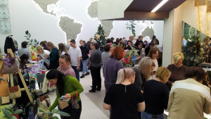 Выставка-продажа изделий ручной работы самозанятых мастеров прошла на площадке ПАО «Сбербанк» для сотрудников банка.