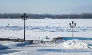 В Самарской области на Волге лед почти в два раза тоньше обычного