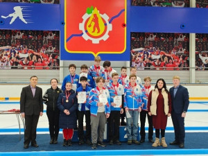 Самарские керлингисты стали победителями и призерами первенства ПФО