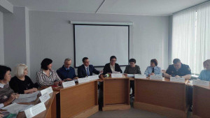 Всего по итогам очередного заседания комиссии по делам несовершеннолетних рассмотрено 7 персональных дел, с подростками и их законными представителями проведены профилактические беседы.