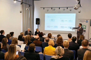 Участники сессии вносили идеи и обсуждали важные для туристической отрасли темы.