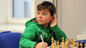 Он стал чемпионом мира в возрастной категории до 13 лет.